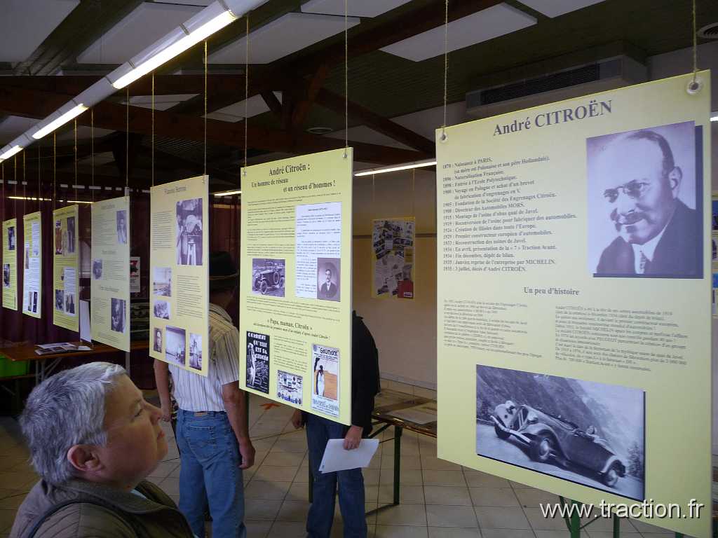 2014_Rustenhart (95).JPG - 34ème Randonnée Internationale des Vendanges organisée par le CVAAM, l'expo "80 ans de la Traction"